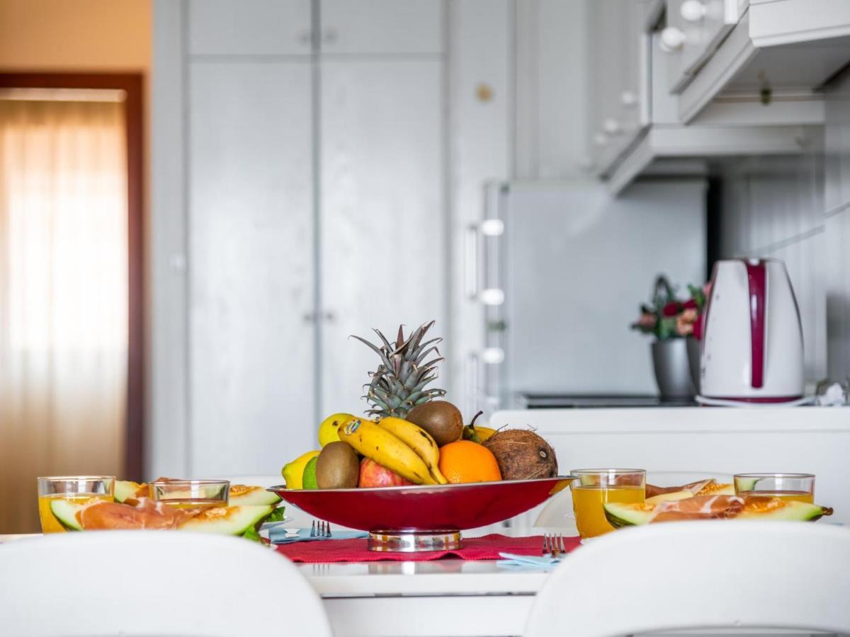 1 1 Beautiful Seafront With Balcony And Wifi Διαμέρισμα Los Cristianos  Εξωτερικό φωτογραφία