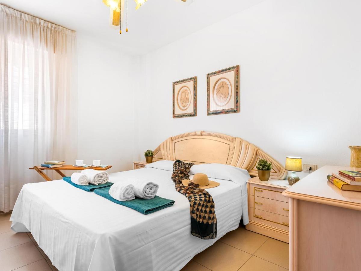 1 1 Beautiful Seafront With Balcony And Wifi Διαμέρισμα Los Cristianos  Εξωτερικό φωτογραφία